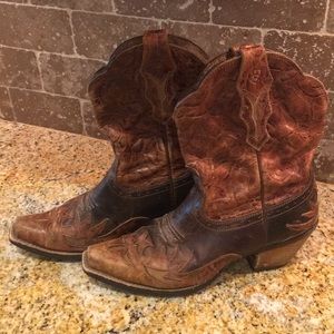 Women’s Ariat Boots Size 8
